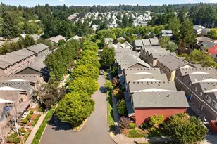 38476 Cascadia Village Dr, Sandy, OR 97055 - Photo 34