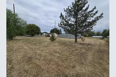 2000 NW Geer Rd, Hermiston, OR 97838 - Photo 12