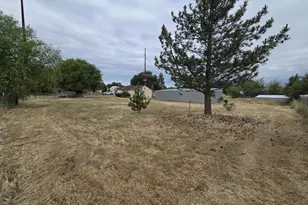 2000 NW Geer Rd, Hermiston, OR 97838 - Photo 12