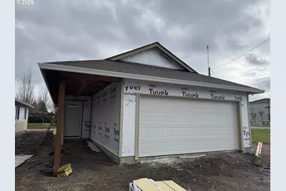 204 Douglas St, Longview, WA 98632 - Photo 2