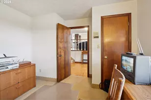 2032 W Dove Ave, La Center, WA 98629 - Photo 18