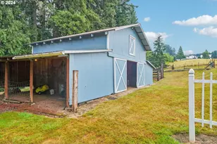 2032 W Dove Ave, La Center, WA 98629 - Photo 34