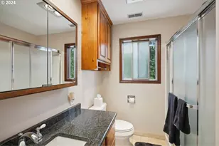 2032 W Dove Ave, La Center, WA 98629 - Photo 28