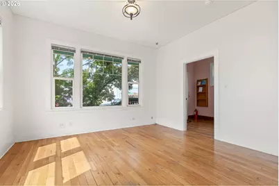 1516 SE 43rd Ave, Portland, OR 97215 - Photo 8