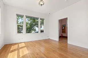 1516 SE 43rd Ave, Portland, OR 97215 - Photo 8