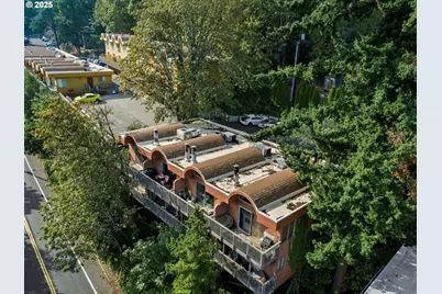 843 SW Broadway Dr #61, Portland, OR 97201 - Photo 20