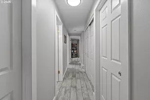 1054 Pana St, Woodburn, OR 97071 - Photo 24