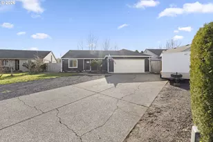 1054 Pana St, Woodburn, OR 97071 - Photo 4