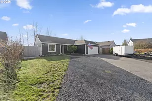 1054 Pana St, Woodburn, OR 97071 - Photo 6