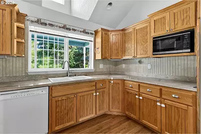 91619 Fir Ln, McKenzie Bridge, OR 97413 - Photo 10