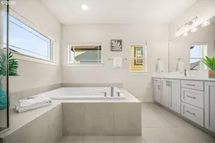 15327 NW Olive St, Portland, OR 97229 - Photo 26