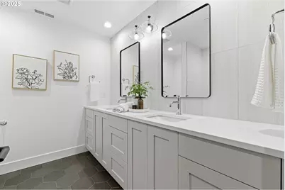 14100 Knaus Rd, Lake Oswego, OR 97034 - Photo 34