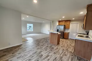 18780 S Central Point Rd, Oregon City, OR 97045 - Photo 4