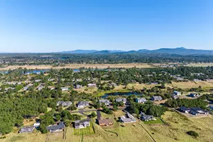 89570 Ocean Dr, Warrenton, OR 97146 - Photo 34