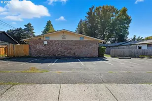 54 NW 13th St, Gresham, OR 97030 - Photo 10