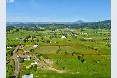 2529 Northside Rd, Sutherlin, OR 97479 - Photo 2