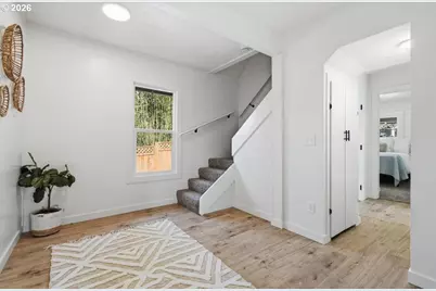 109 W Jefferson St, Bingen, WA 98605 - Photo 14