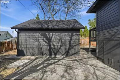 109 W Jefferson St, Bingen, WA 98605 - Photo 26