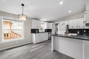 17520 SE 82nd Dr, Clackamas, OR 97015 - Photo 10