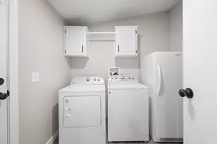 17520 SE 82nd Dr, Clackamas, OR 97015 - Photo 16