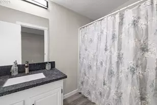 17520 SE 82nd Dr, Clackamas, OR 97015 - Photo 30