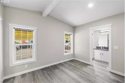 17520 SE 82nd Dr, Clackamas, OR 97015 - Photo 24