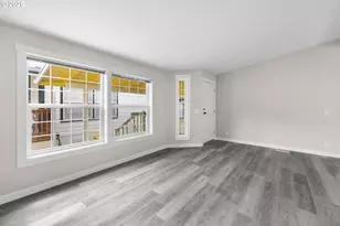 17520 SE 82nd Dr, Clackamas, OR 97015 - Photo 8