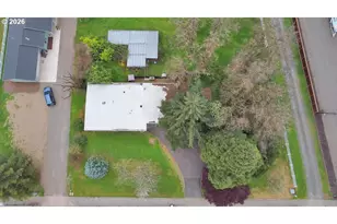 1215 Irving Rd, Eugene, OR 97404 - Photo 34