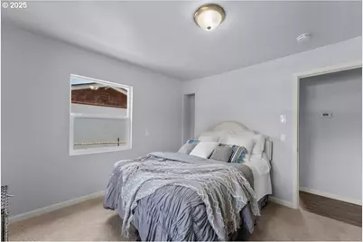 6704 SE Nehalem St, Portland, OR 97206 - Photo 14