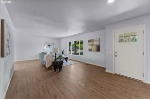 6704 SE Nehalem St, Portland, OR 97206 - Photo 8