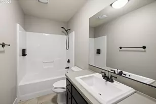 12795 Lindsay Anne Ln, Oregon City, OR 97045 - Photo 32