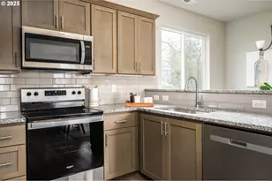 12086 SE Harold St, Portland, OR 97266 - Photo 16