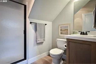 12086 SE Harold St, Portland, OR 97266 - Photo 26