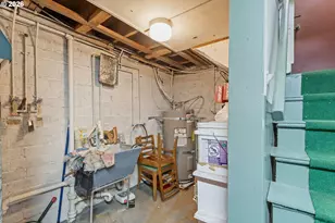 1189 Elrod Ave, Coos Bay, OR 97420 - Photo 22