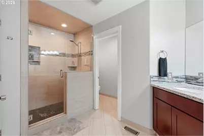 6898 SE Brigadoon St, Milwaukie, OR 97267 - Photo 16