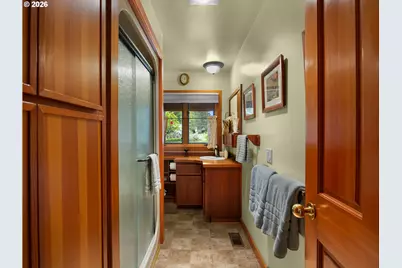 24880 E Arrah Wanna Blvd, Welches, OR 97067 - Photo 28