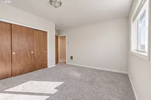 790 St Charles St, Eugene, OR 97402 - Photo 14