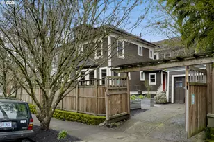 1333 SE Main St, Portland, OR 97214 - Photo 42