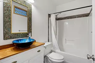 302 Scott Rd, Oakland, OR 97462 - Photo 40