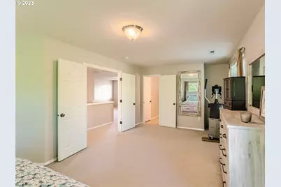 14094 SW Viewpoint Ct, Portland, OR 97224 - Photo 16