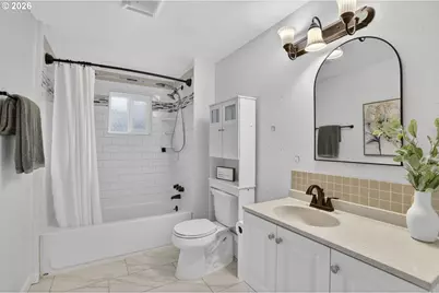 290 N 4th St, Saint Helens, OR 97051 - Photo 22