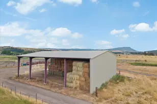 70775 Middle Rd, Elgin, OR 97827 - Photo 4