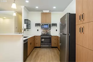 4155 NE Three Mile Ln, McMinnville, OR 97128 - Photo 14