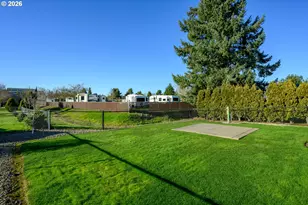 4155 NE Three Mile Ln, McMinnville, OR 97128 - Photo 34