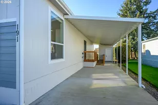 4155 NE Three Mile Ln, McMinnville, OR 97128 - Photo 6