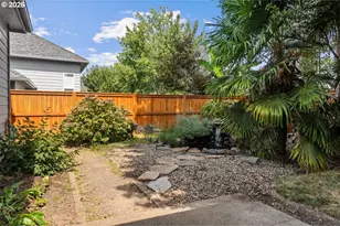 7366 Pineview St NE, Keizer, OR 97303 - Photo 36