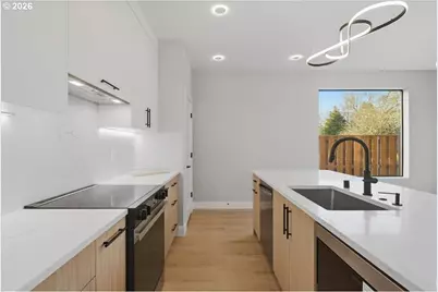 6623 NE 27th Pl, Vancouver, WA 98665 - Photo 12