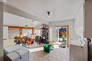 703 C St, Myrtle Point, OR 97458 - Photo 36