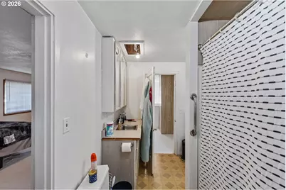 703 C St, Myrtle Point, OR 97458 - Photo 26