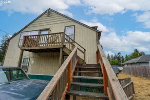 1740 Spruce St, Myrtle Point, OR 97458 - Photo 12